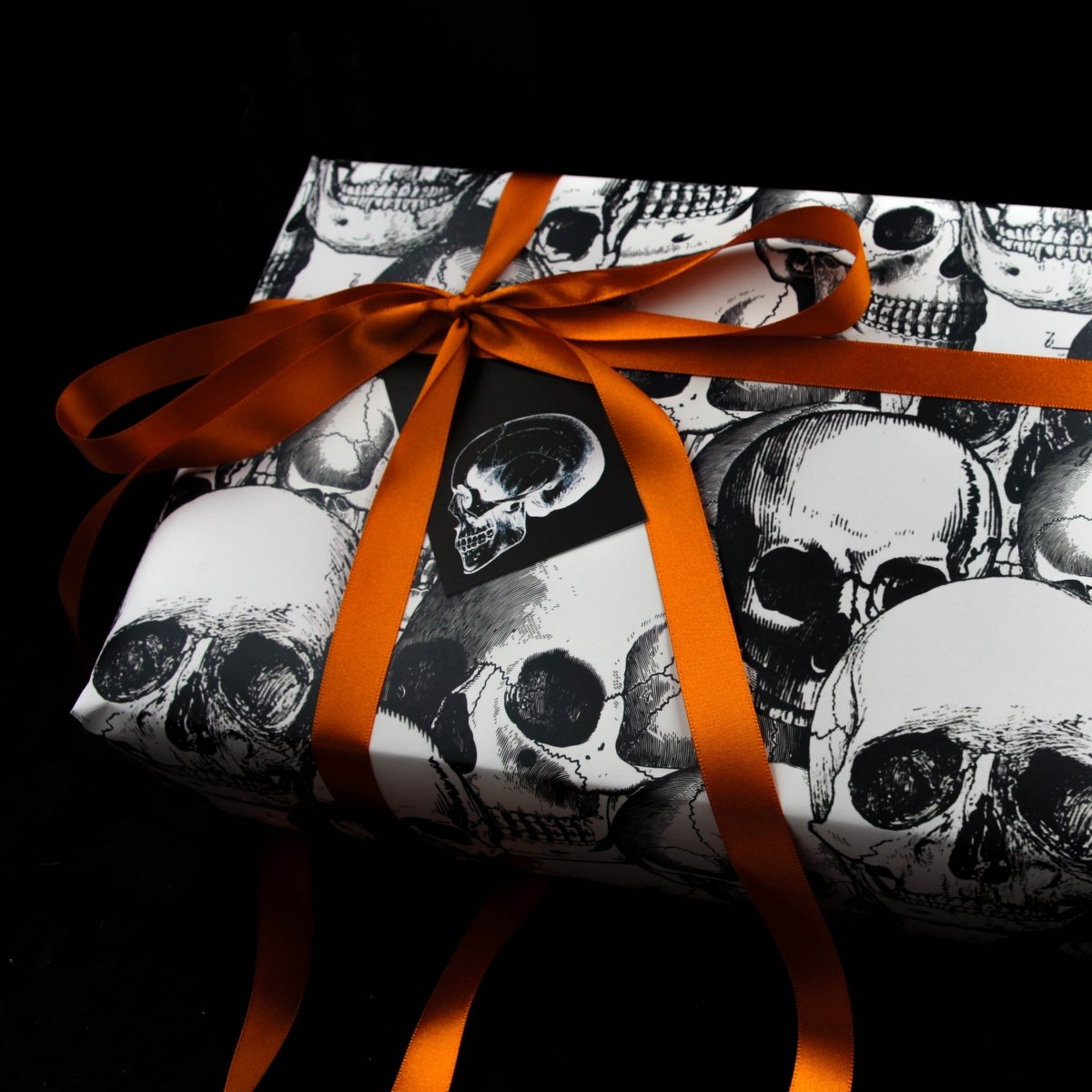 Skull on sale gift wrap